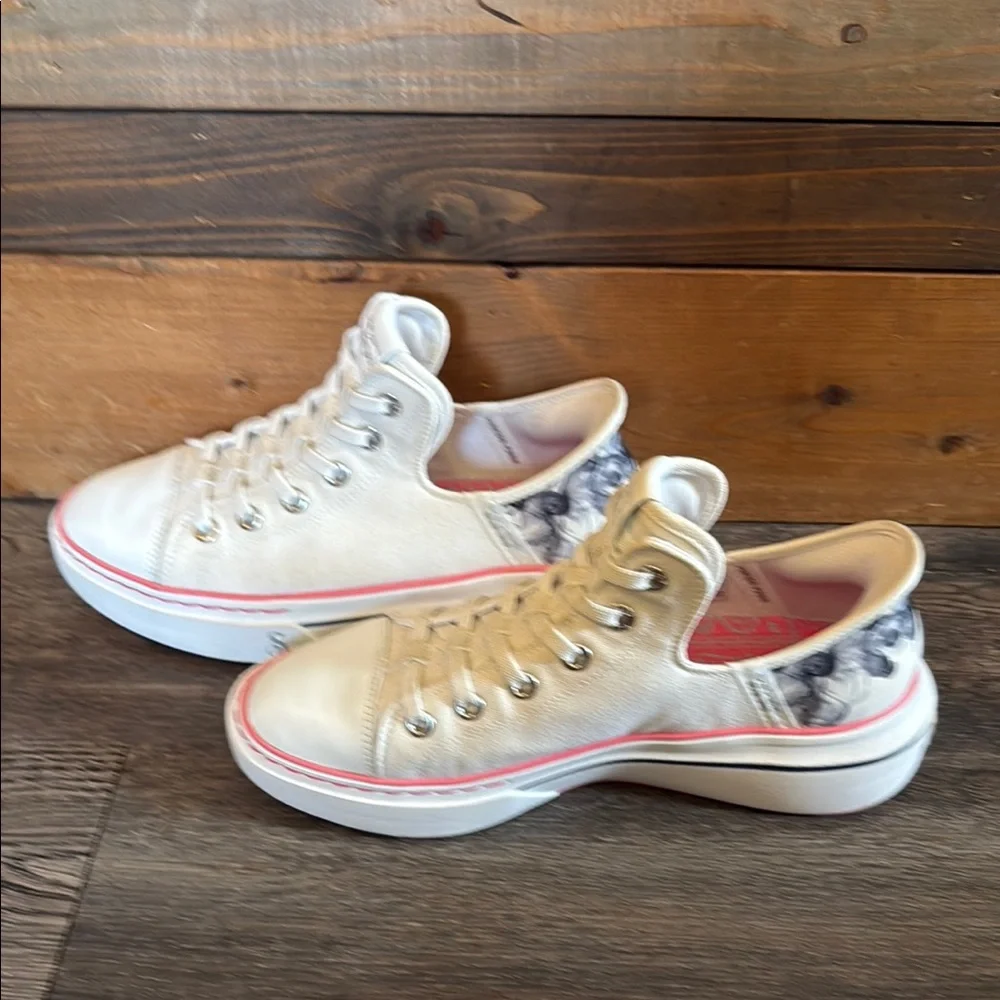 Snoop Dog Converse Sketcher Shoes - Picture 4 of 8